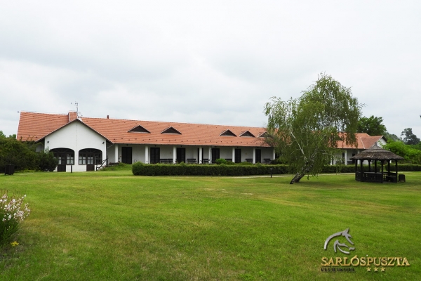 sarlospuszta-070C9D1AFF1-490C-F7E9-71C5-FDDE62A1FD8E.jpg