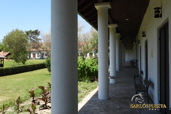 sarlospuszta-075BFB7C188-5FCA-BC4A-FBA4-4000D2565F0E.jpg