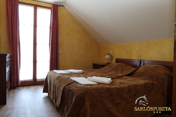 sarlospuszta-109BA748A45-CC3F-E34B-FD46-0AD080D18762.jpg