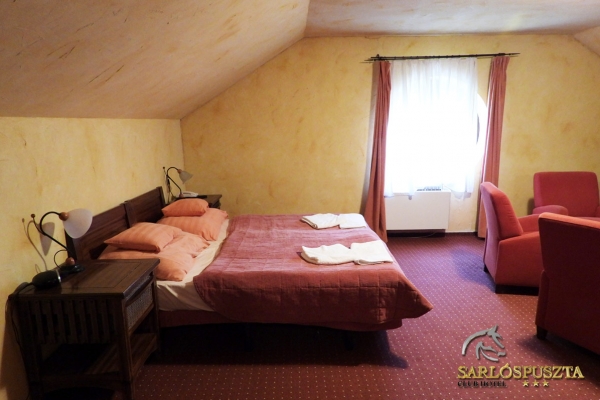 sarlospuszta-2759AAF66F7-D5F1-FBE9-DD8C-6BC1D8349A3C.jpg